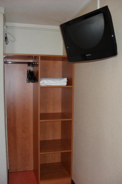Premiere Classe Saint Ouen L'Aumone Room photo